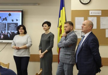 Masă rotundă cu șefii secțiilor didactice din IPT a RM Image