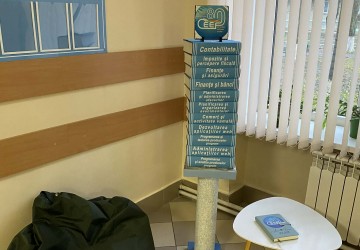 ...prin tradiție, excelență și valori... Image