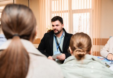 TÂRGUL DE CARIERE CEEF Image