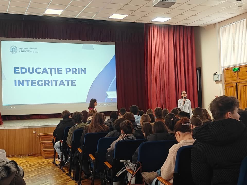 EDUCAȚIE PRIN INTEGRITATE Image